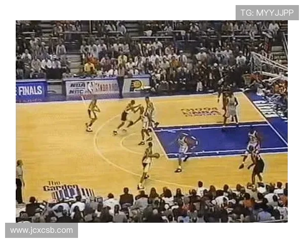 步行者强势挑战尼克斯巅峰对决再掀东部劲旅荣耀之战 步行者强势挑战尼克斯巅峰对决再掀东部劲旅荣耀之战