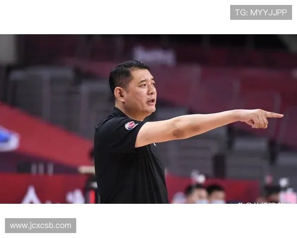 巩晓彬执教之路的起伏与辉煌探寻山东篮球精神传承力量