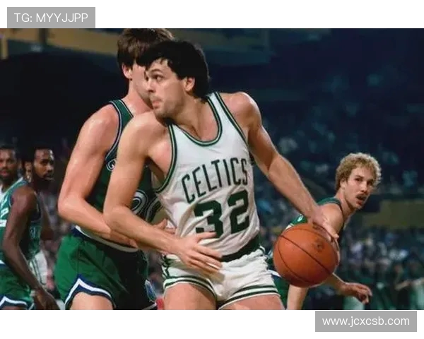 大卫罗宾逊与摩西马龙的巅峰对决谁才是真正的篮球巨星